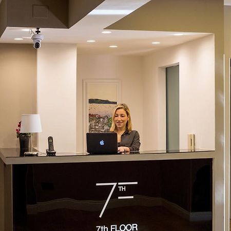 7Th Floor Suite 那不勒斯 外观 照片