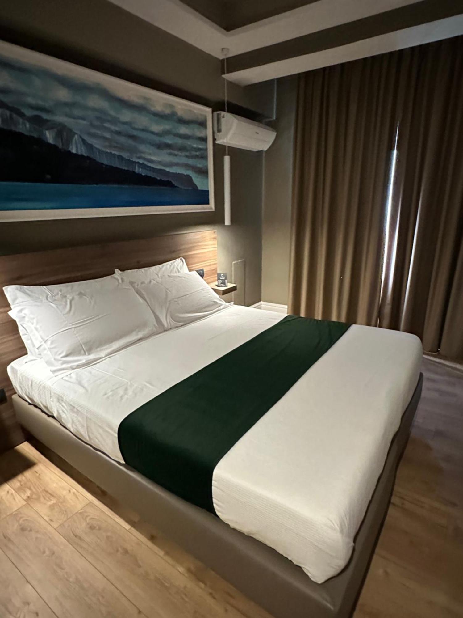 7Th Floor Suite 那不勒斯 外观 照片