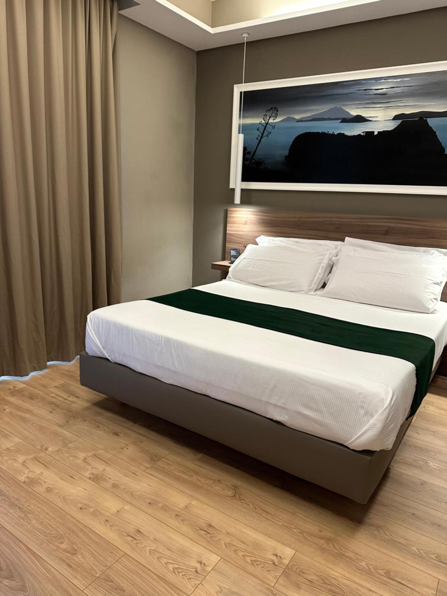 7Th Floor Suite 那不勒斯 外观 照片
