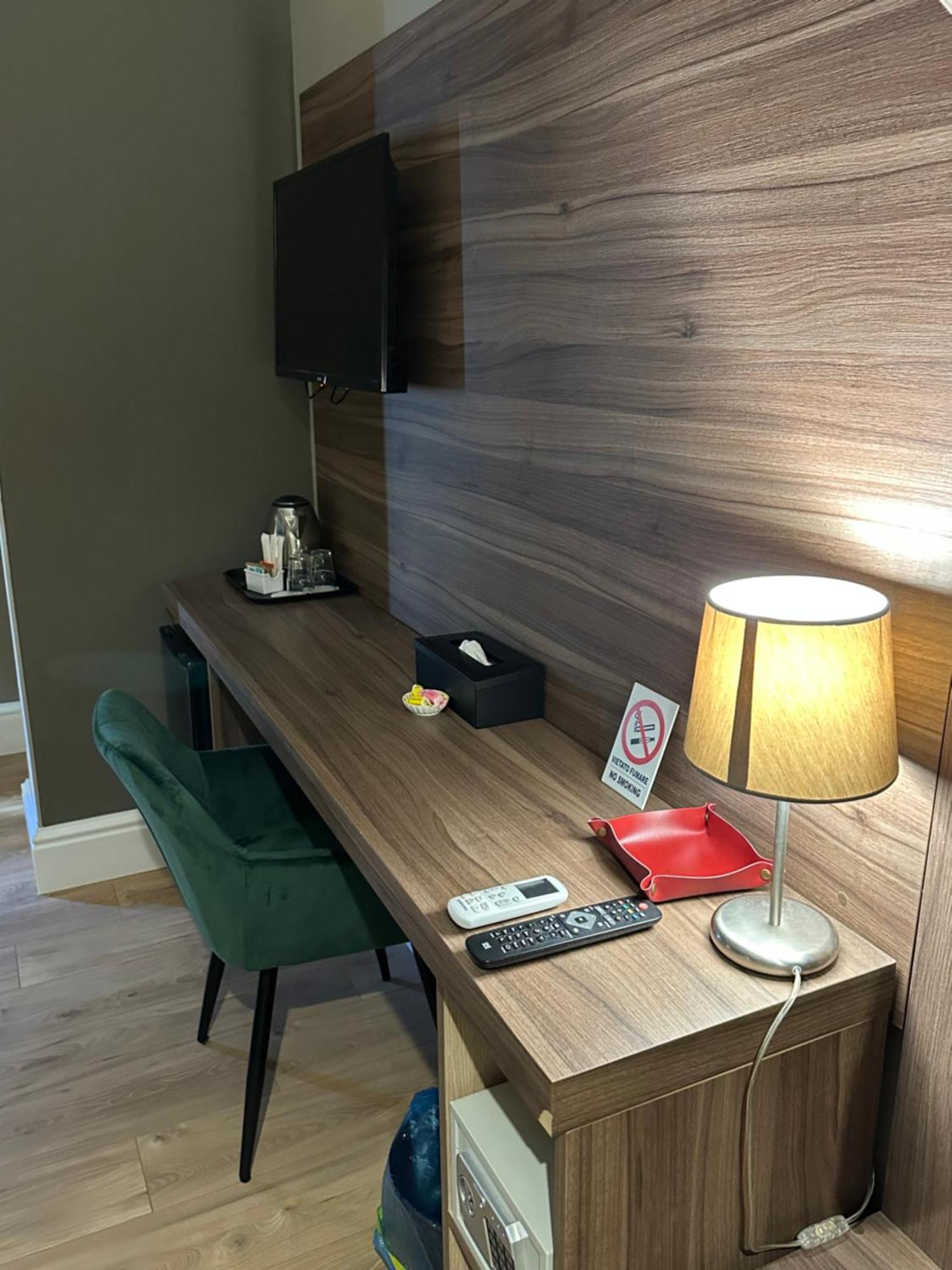7Th Floor Suite 那不勒斯 外观 照片