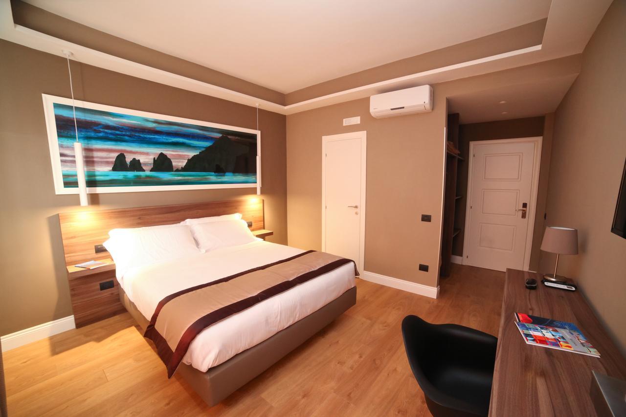 7Th Floor Suite 那不勒斯 外观 照片